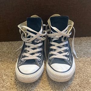 Converse Chuck Taylor All Stars Black High Top Seakers women’s 6